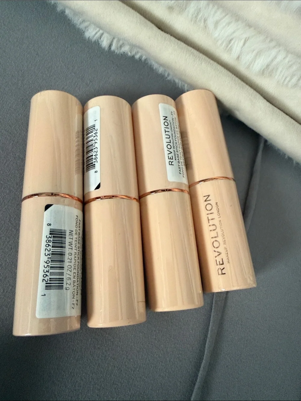 Revolution Dual-Ended Concealer Stick in Pale Beige 4pack
